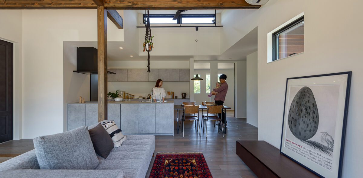 趣と拘りの詰ったシックモダンの平屋