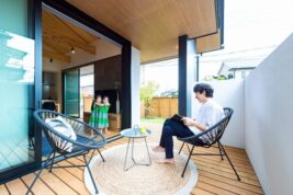 屋外テラスを作りたい！メリットや注意点を注文住宅業者がご説明！